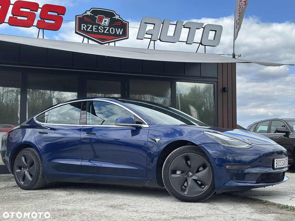 Tesla Model 3 Standard Reichweite Plus Hinterradantrieb - 8