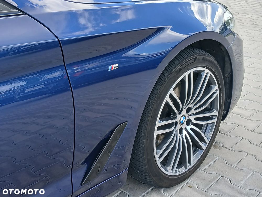 BMW Seria 5 518d M Sport sport - 12
