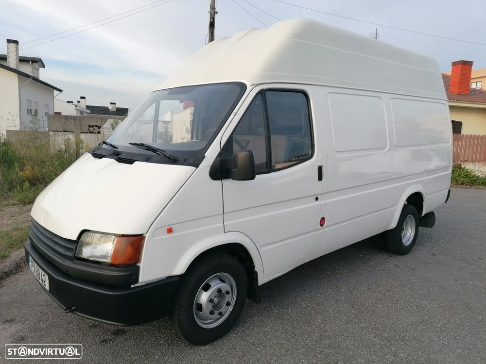Ford Transit 2.5 D - 1