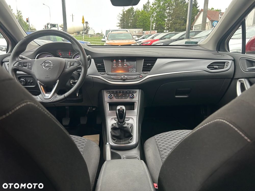 Opel Astra 1.2 T Elegance S&S - 20