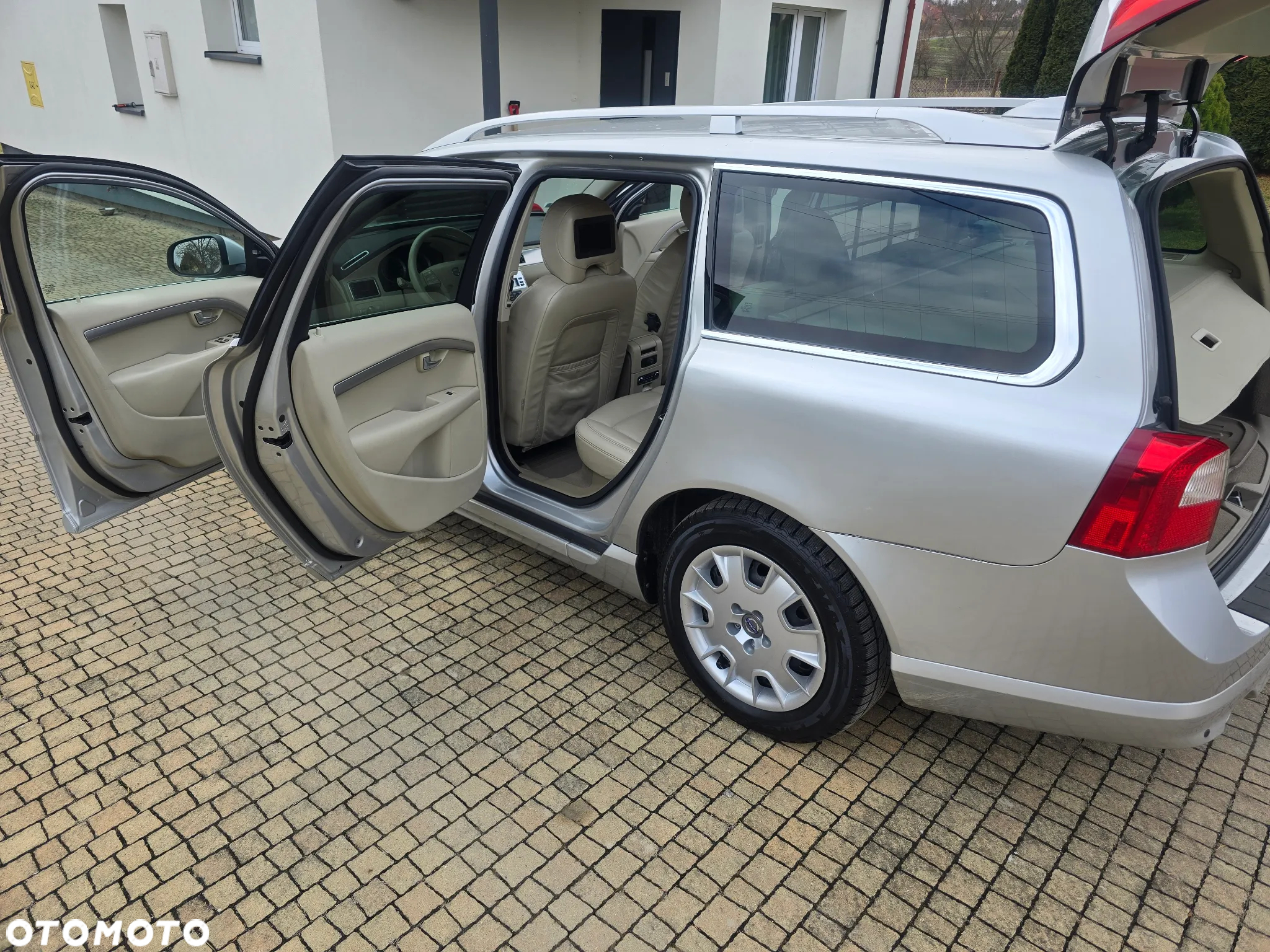 Volvo V70 T6 AWD Summum - 7