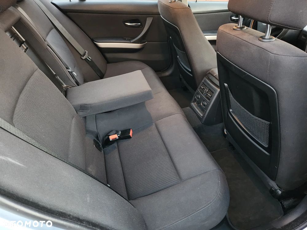 BMW Seria 3 - 14