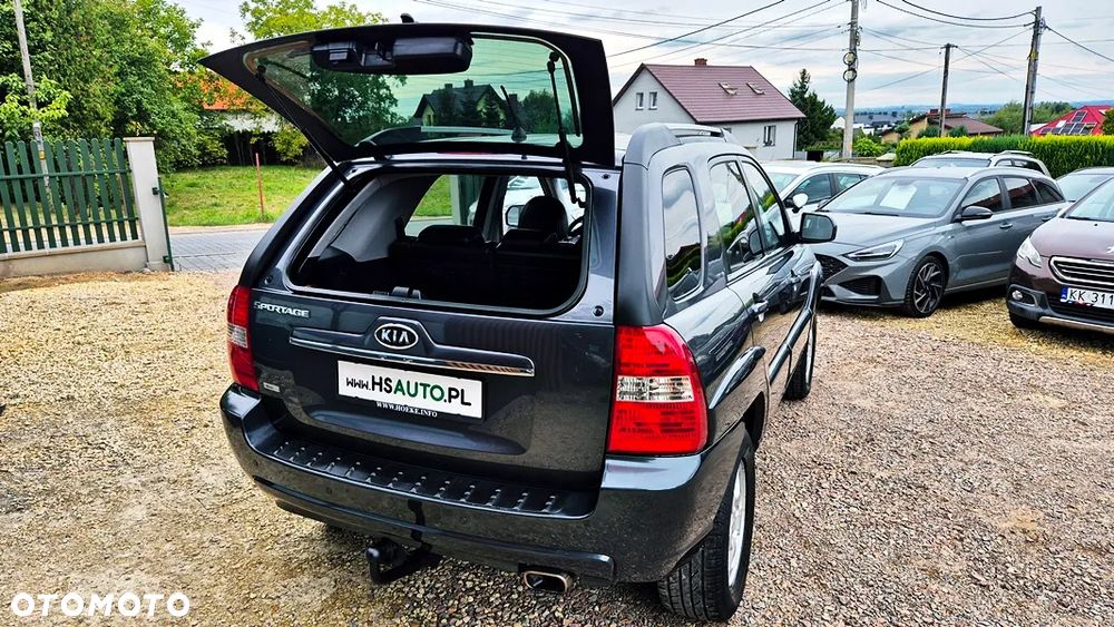 Kia Sportage 2.0 Expedition + - 33