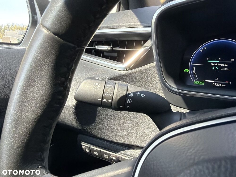 Toyota Corolla 1.8 Hybrid Comfort - 11