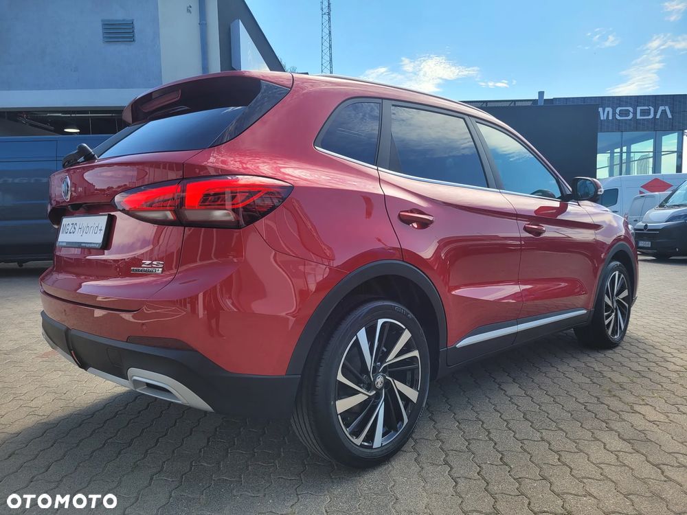 MG ZS 1.5 HEV+ Exclusive - 5