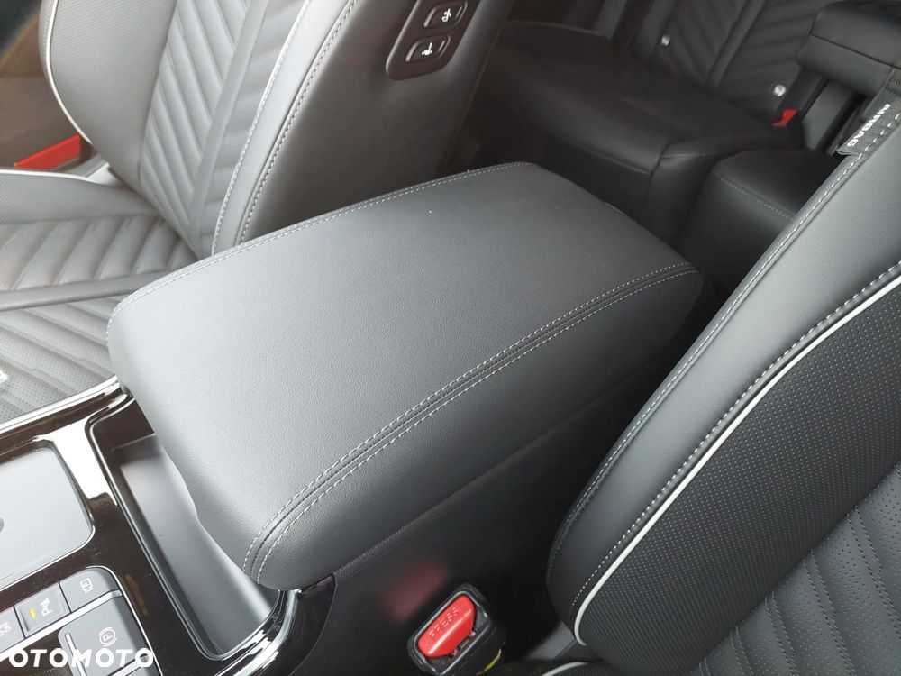 Kia Sorento - 31