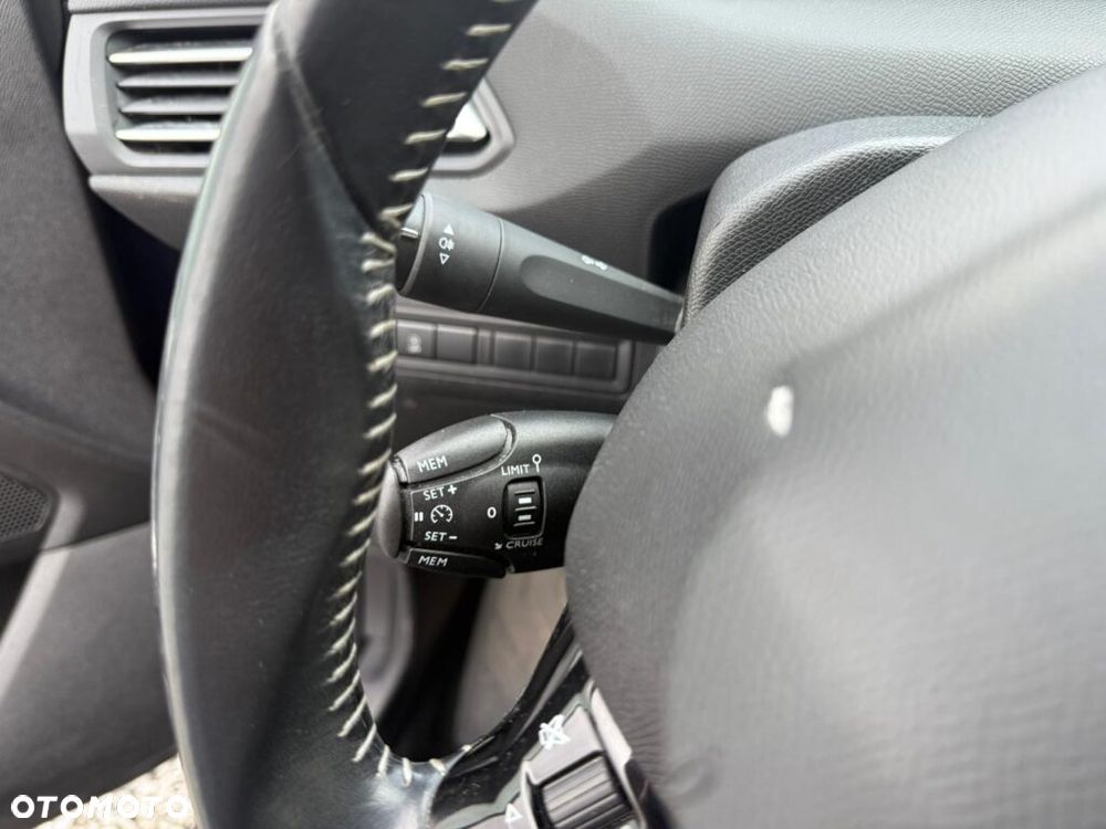 Peugeot 308 PureTech 130 GPF Stop & Start Active Pack - 9