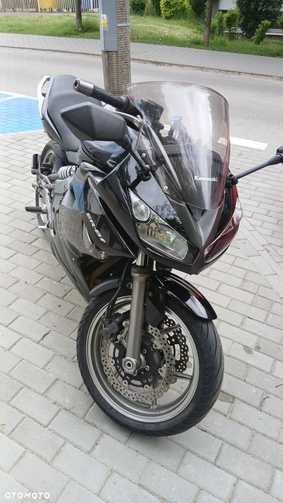 Kawasaki ER - 1