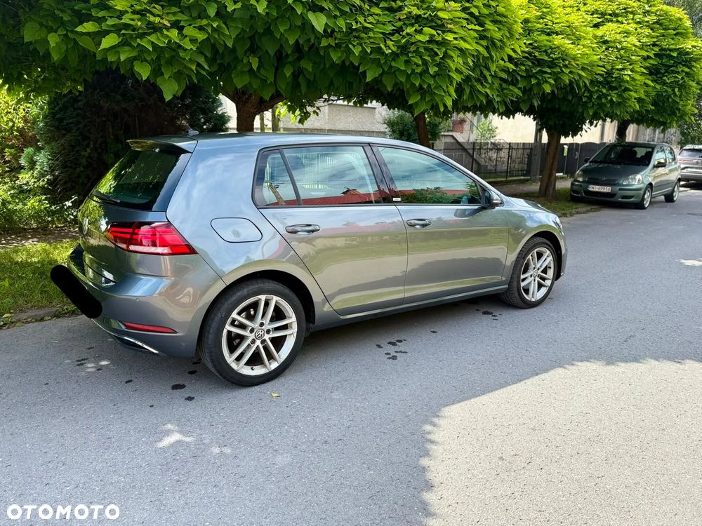 Volkswagen Golf - 4