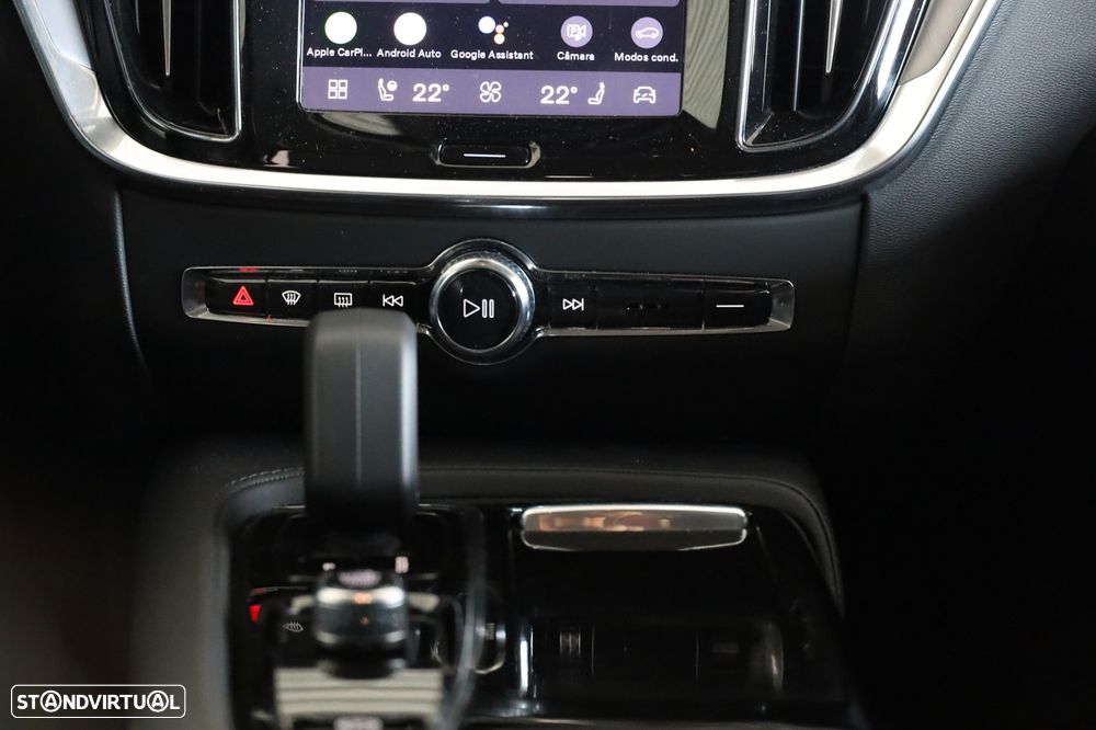 Volvo V60 2.0 T6 AWD TE Core - 17