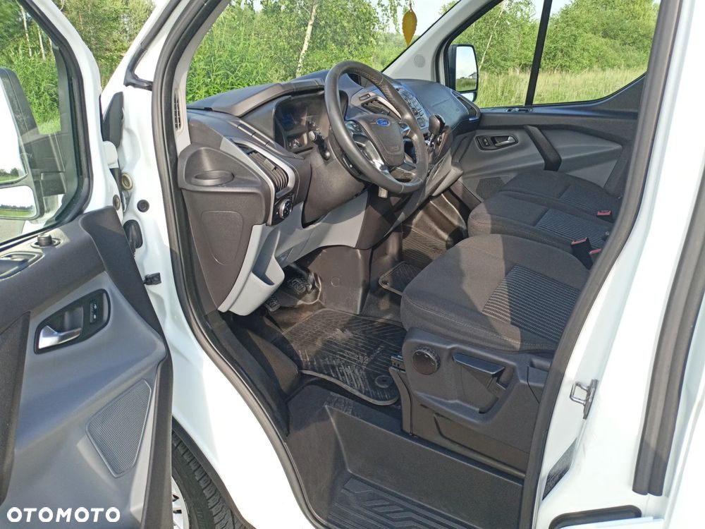 Ford Transit Custom - 6
