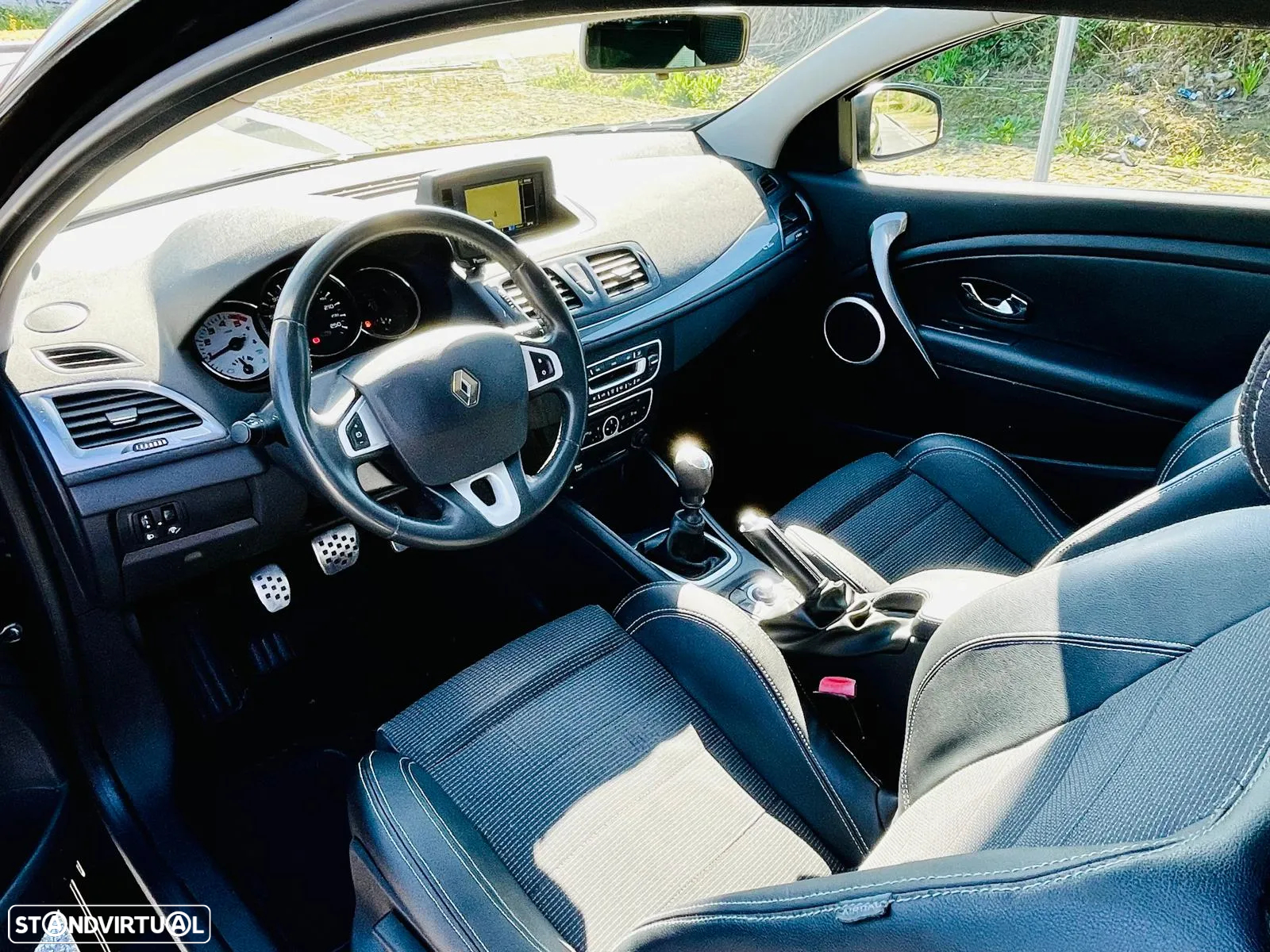 Renault Mégane Coupe 1.5 dCi GT Line - 8