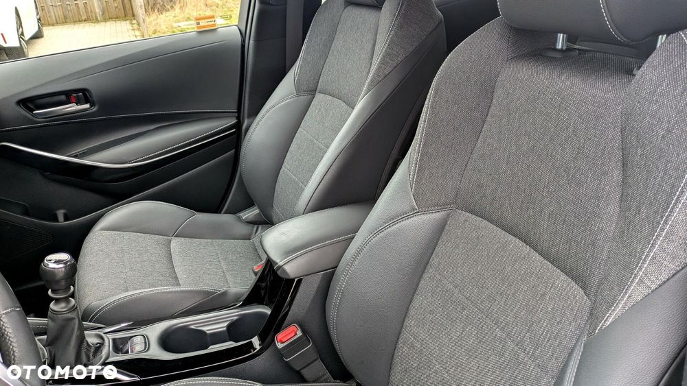 Toyota Corolla 1.2 T Comfort - 9