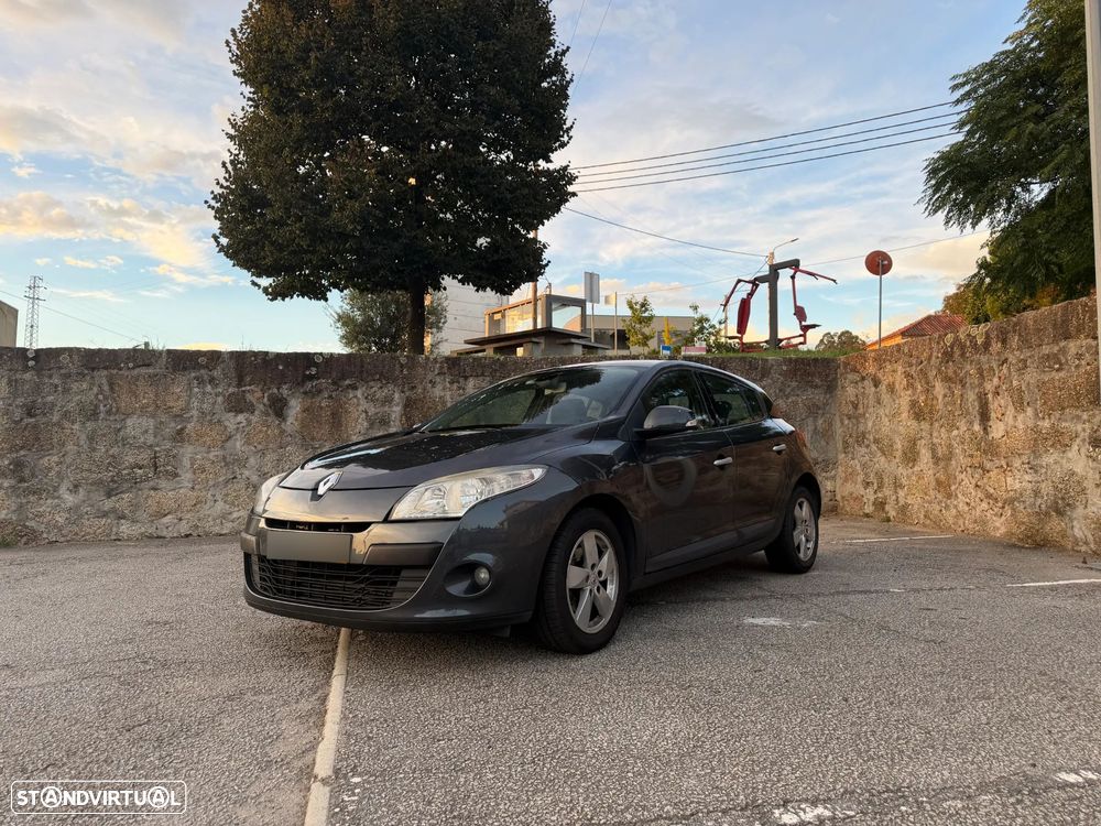 Renault Mégane 1.5 dCi Confort - 3