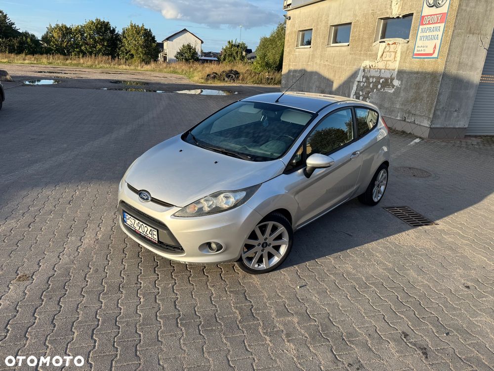 Ford Fiesta 1.6 TDCi DPF Trend - 2