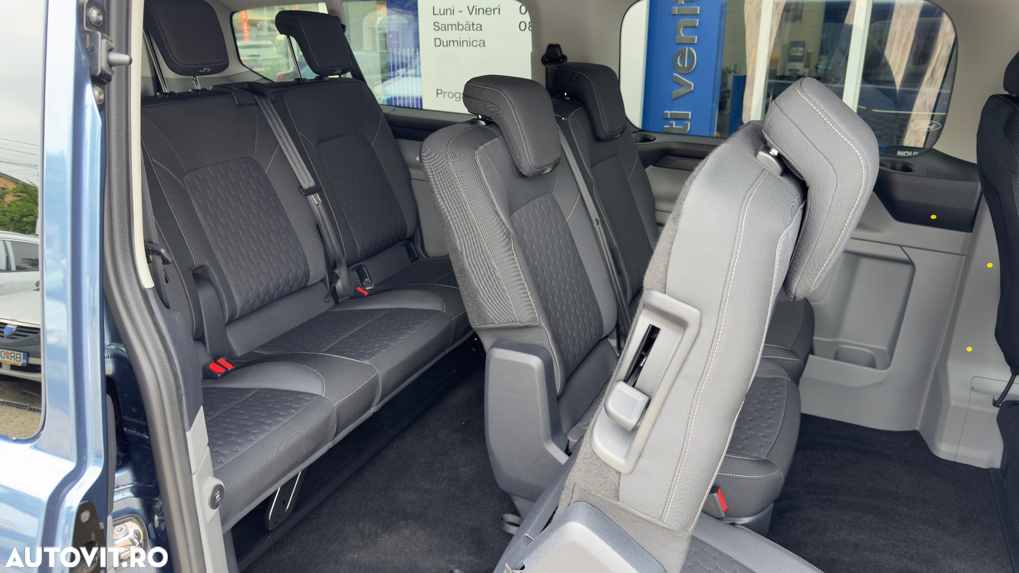 Ford Transit Custom Shuttle Bus 320 2.0 EcoBlue 170 CP L2H1 Titanium Aut. - 18