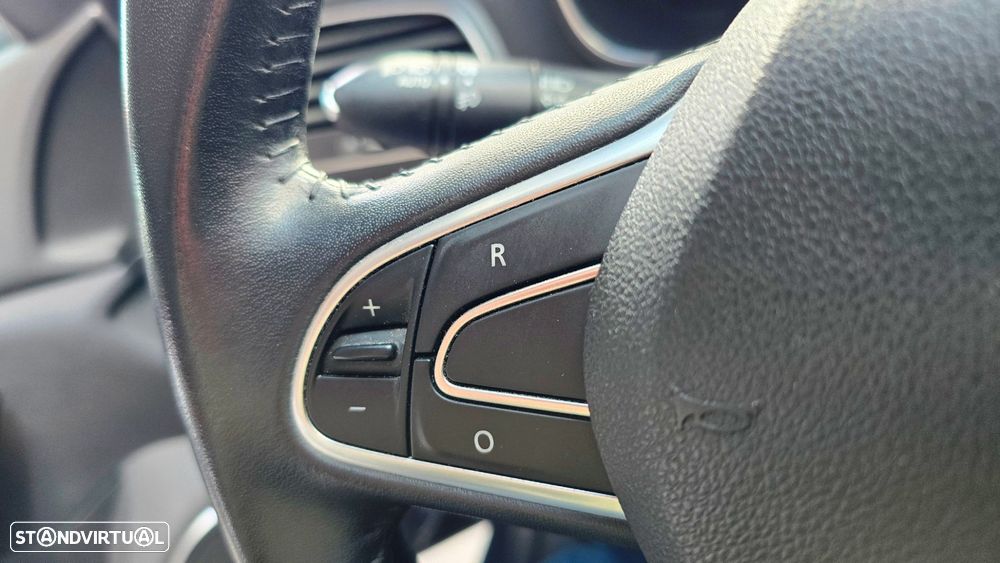 Renault Mégane 1.6 dCi Intens - 17