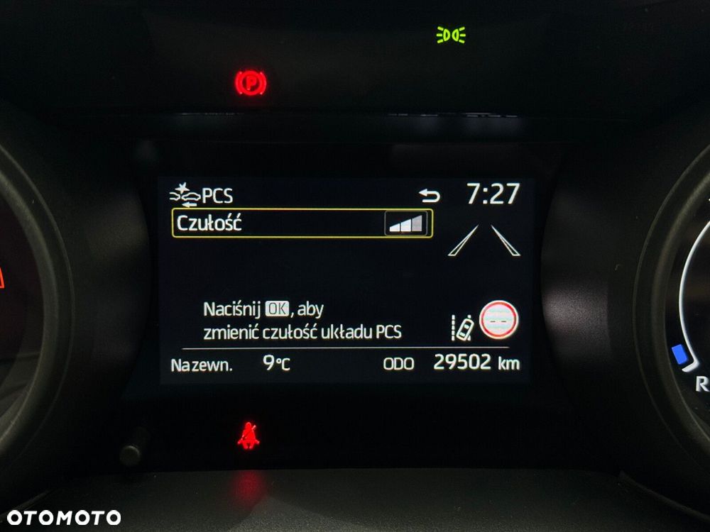 Toyota Yaris 1.5 Comfort - 35