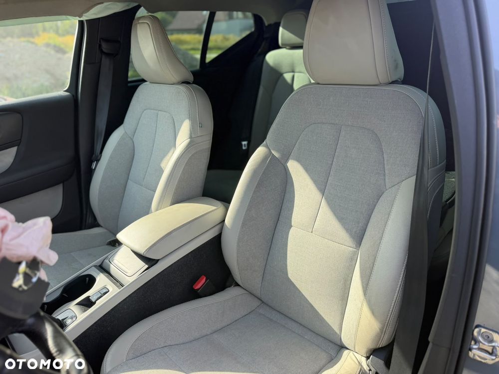Volvo XC 40 - 11