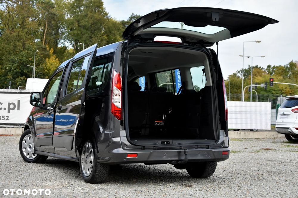 Ford Transit Connect - 22
