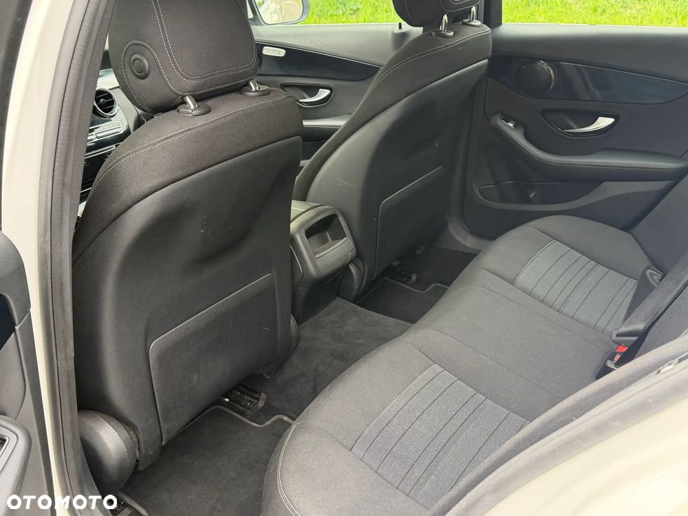 Mercedes-Benz Klasa C 220 CDI BlueEff Edition Classic - 8