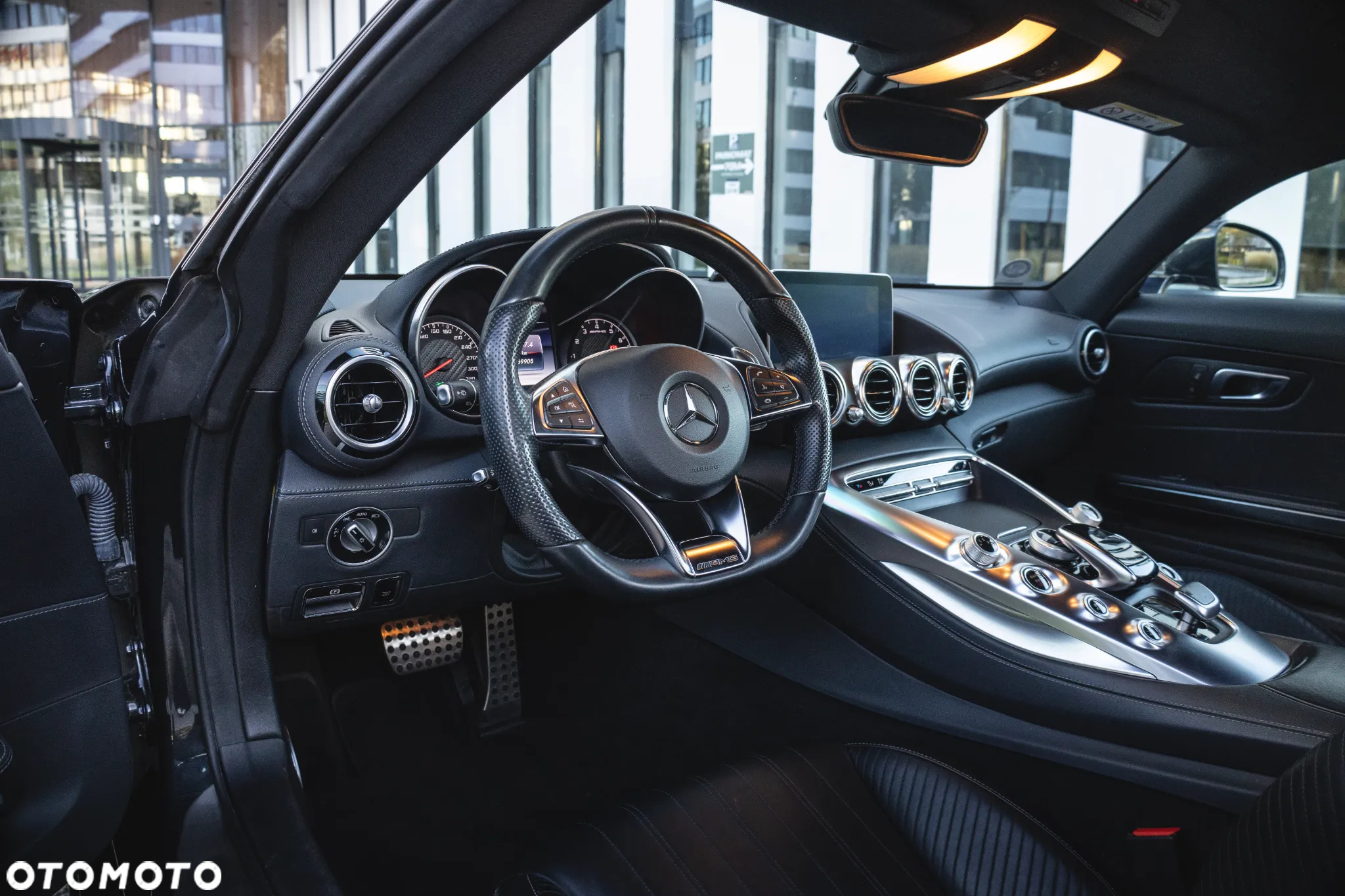 Mercedes-Benz AMG GT Coupe Speedshift 7G-DCT - 17