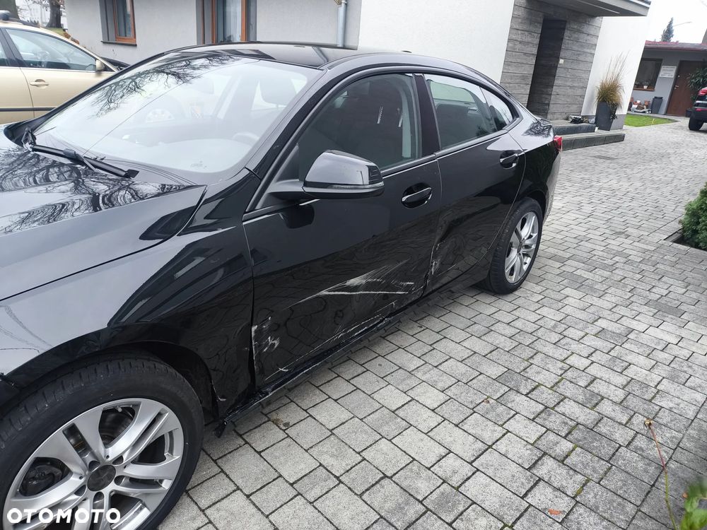 BMW Seria 2 216d - 17