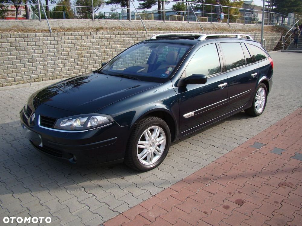 Renault Laguna 2.0 DCi Initiale - 13