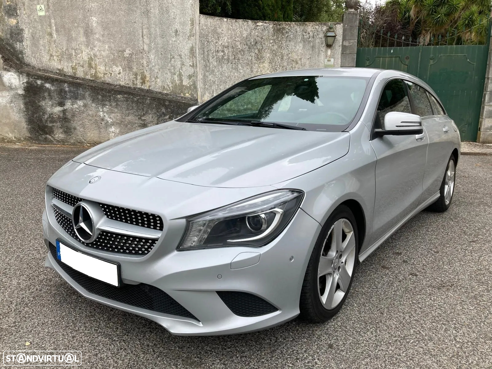 Mercedes-Benz CLA 200 d Shooting Brake - 5