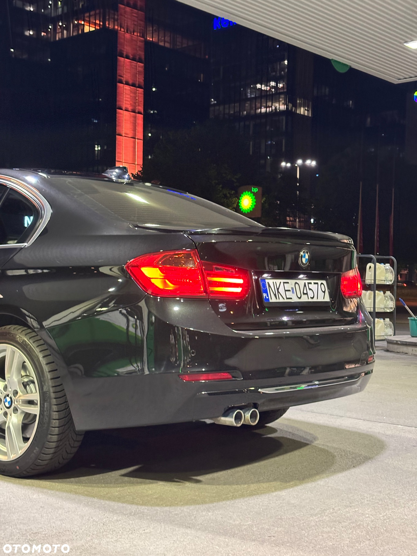 BMW Seria 3 330d xDrive Luxury Line - 17