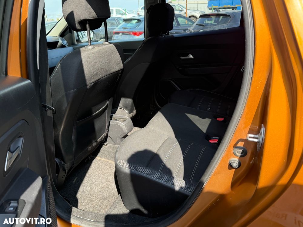 Dacia Duster 1.5 Blue dCi Prestige - 15