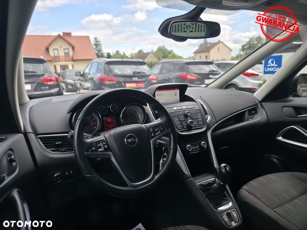 Opel Zafira - 26