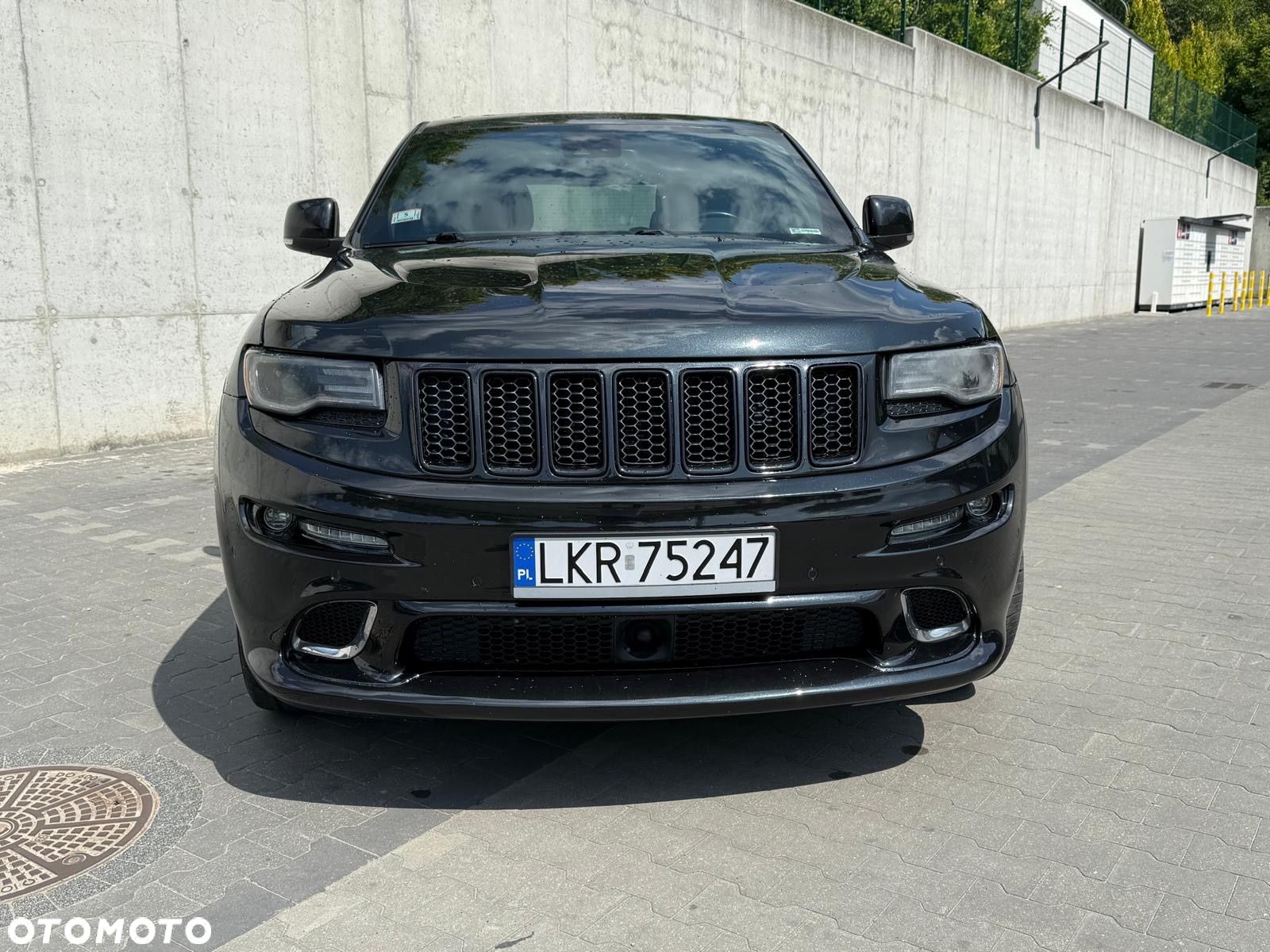 Jeep Grand Cherokee - 1
