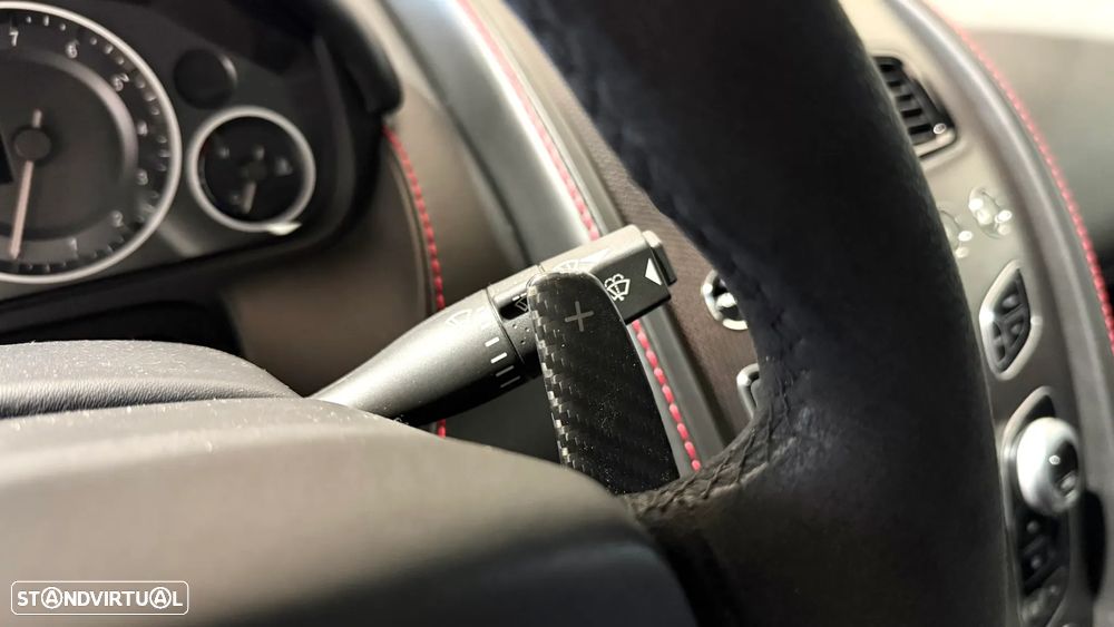 Aston Martin Vantage Coupe V12 S Sportshift 3 - 18