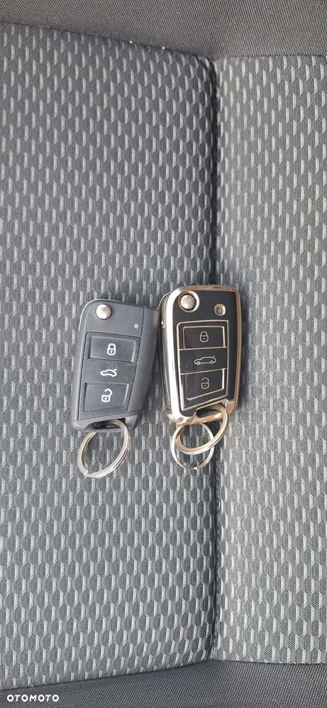 Volkswagen Golf 1.6 TDI BMT Comfortline - 13