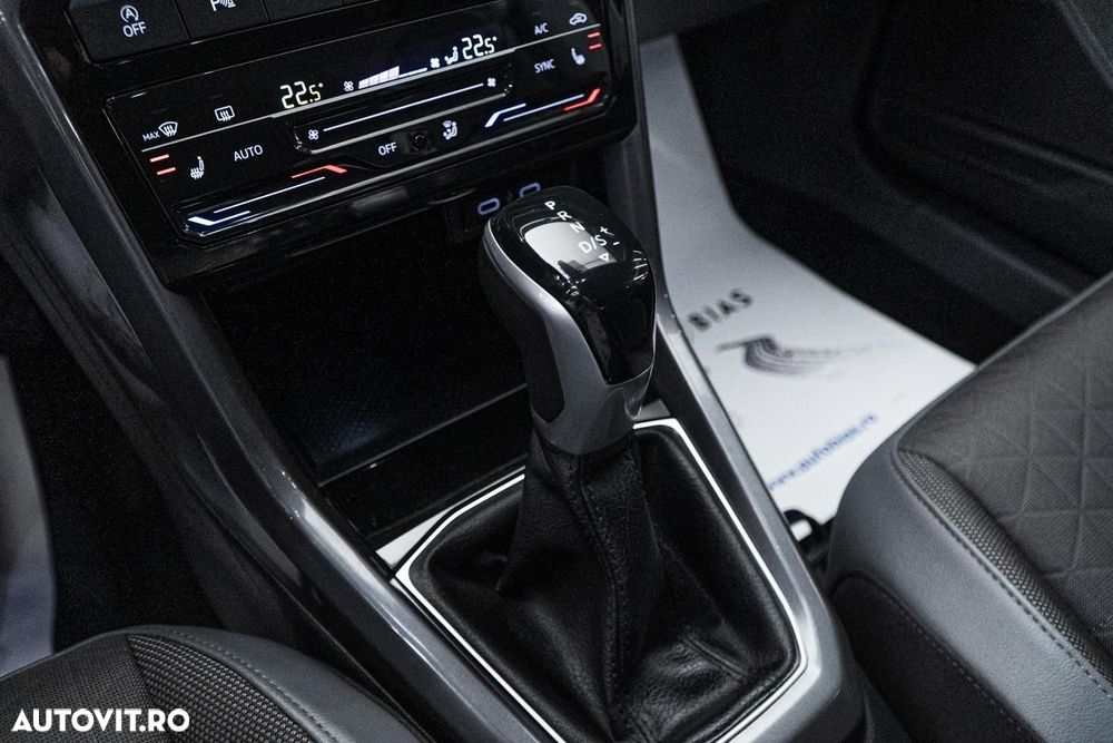 Volkswagen T-Cross 1.5 TSI DSG Style - 27