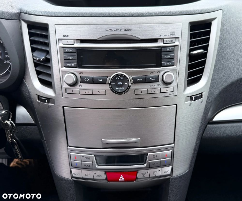 Subaru Outback 2.0 D Comfort - 19