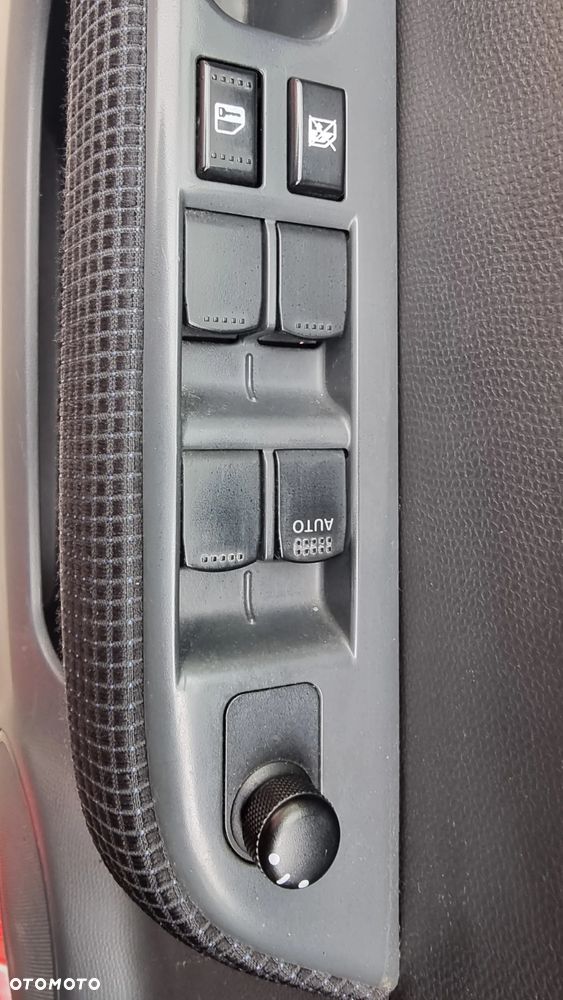 Suzuki Swift 1.3 JB Edition - 30