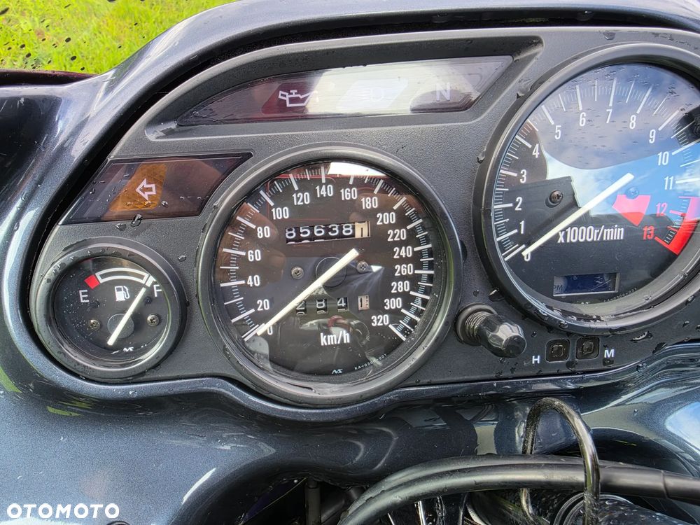 Kawasaki ZZR - 6