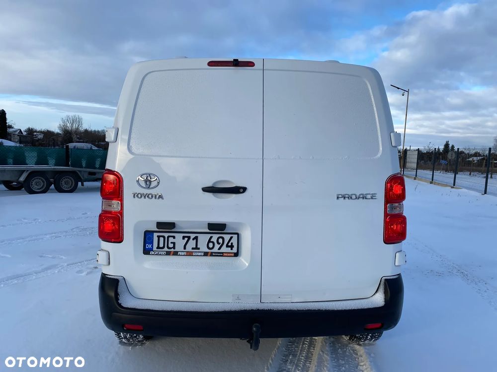 Toyota PROACE - 11