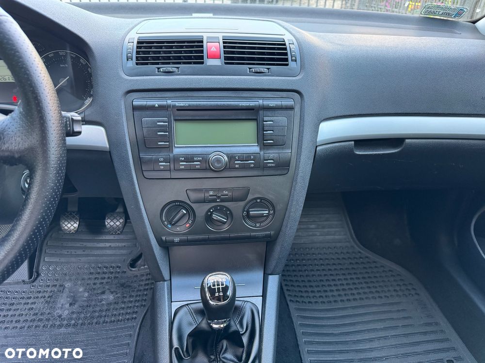 Skoda Octavia 1.9 TDI Ambiente - 10