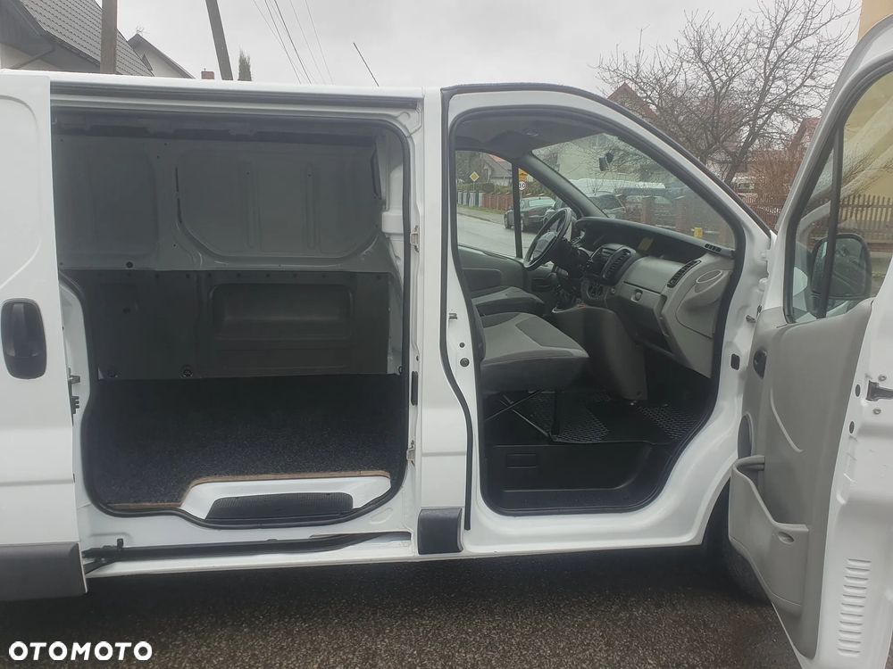 Renault TRAFIC - 17