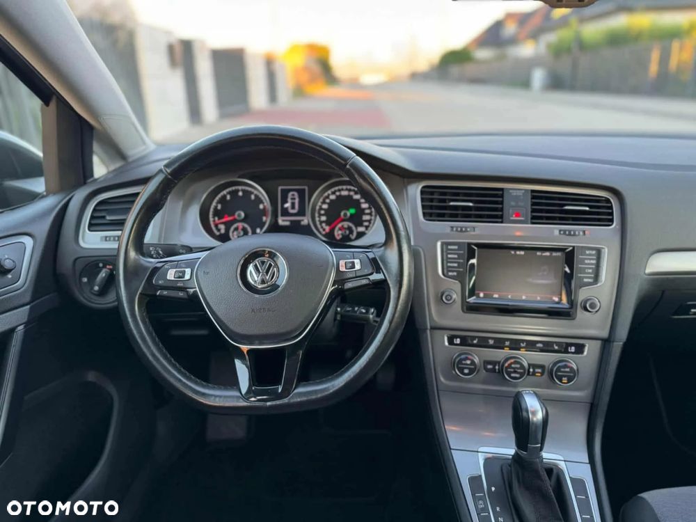 Volkswagen Golf VII 1.4 TSI BMT Highline DSG - 27