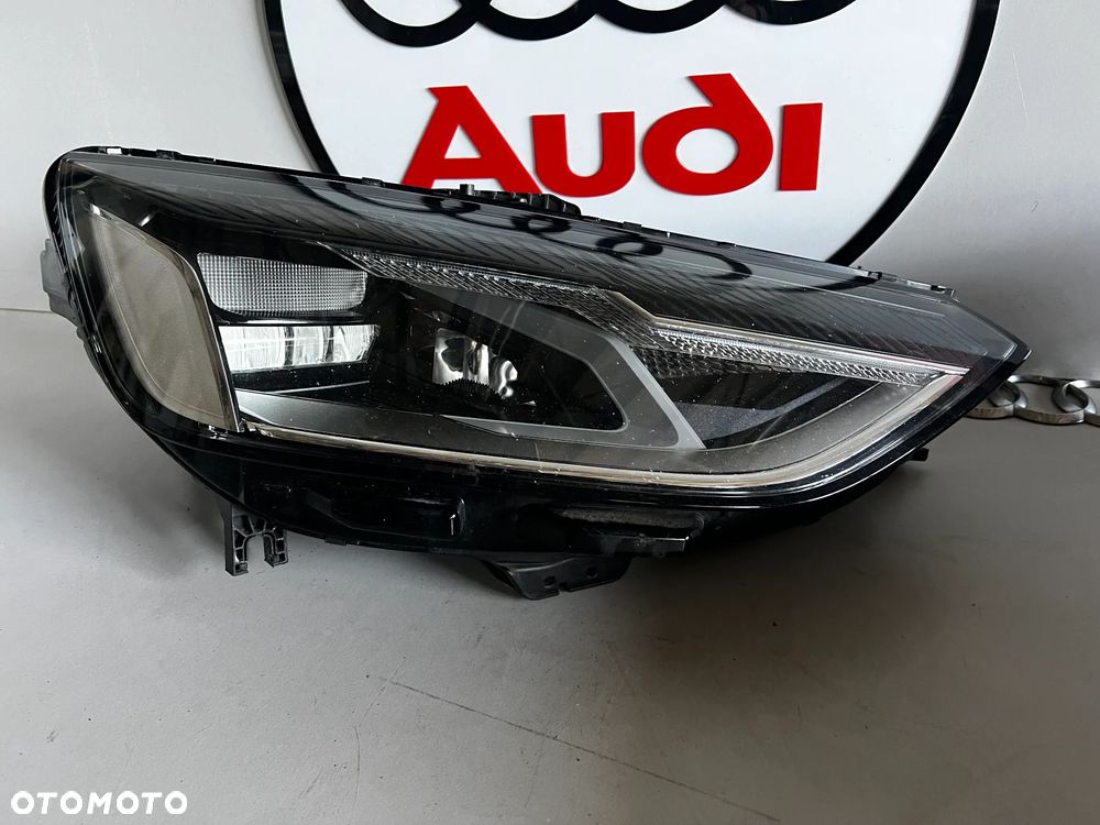AUDI A4 8W 2021 LIFT LAMPY FULL LED RHD 8W0941011A 8W0941012A - 2