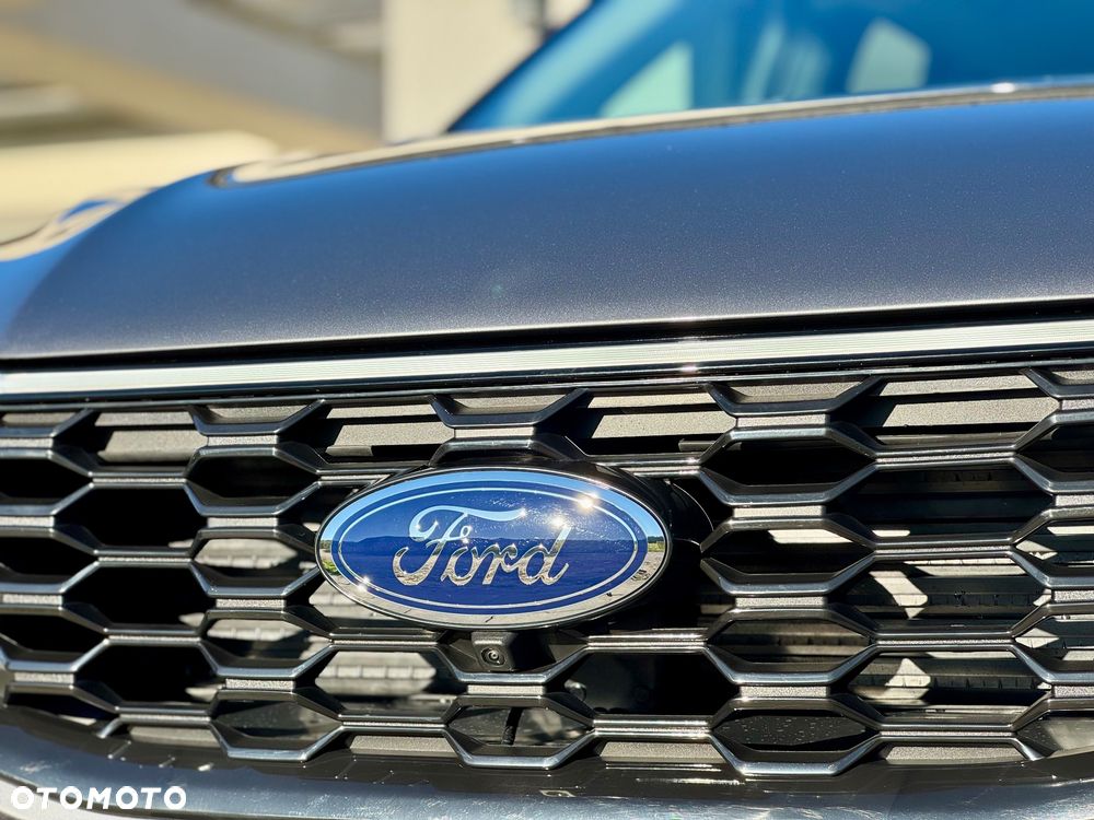 Ford Escape 2.0 EcoBoost AWD Titanium - 17