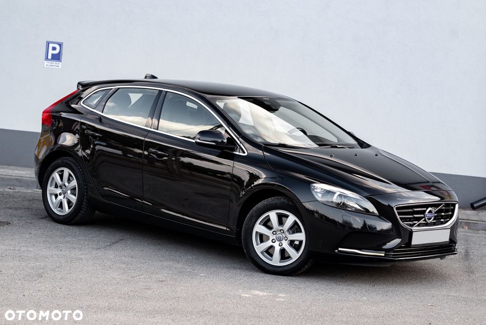Volvo V40 D3 Geartronic Summum - 3