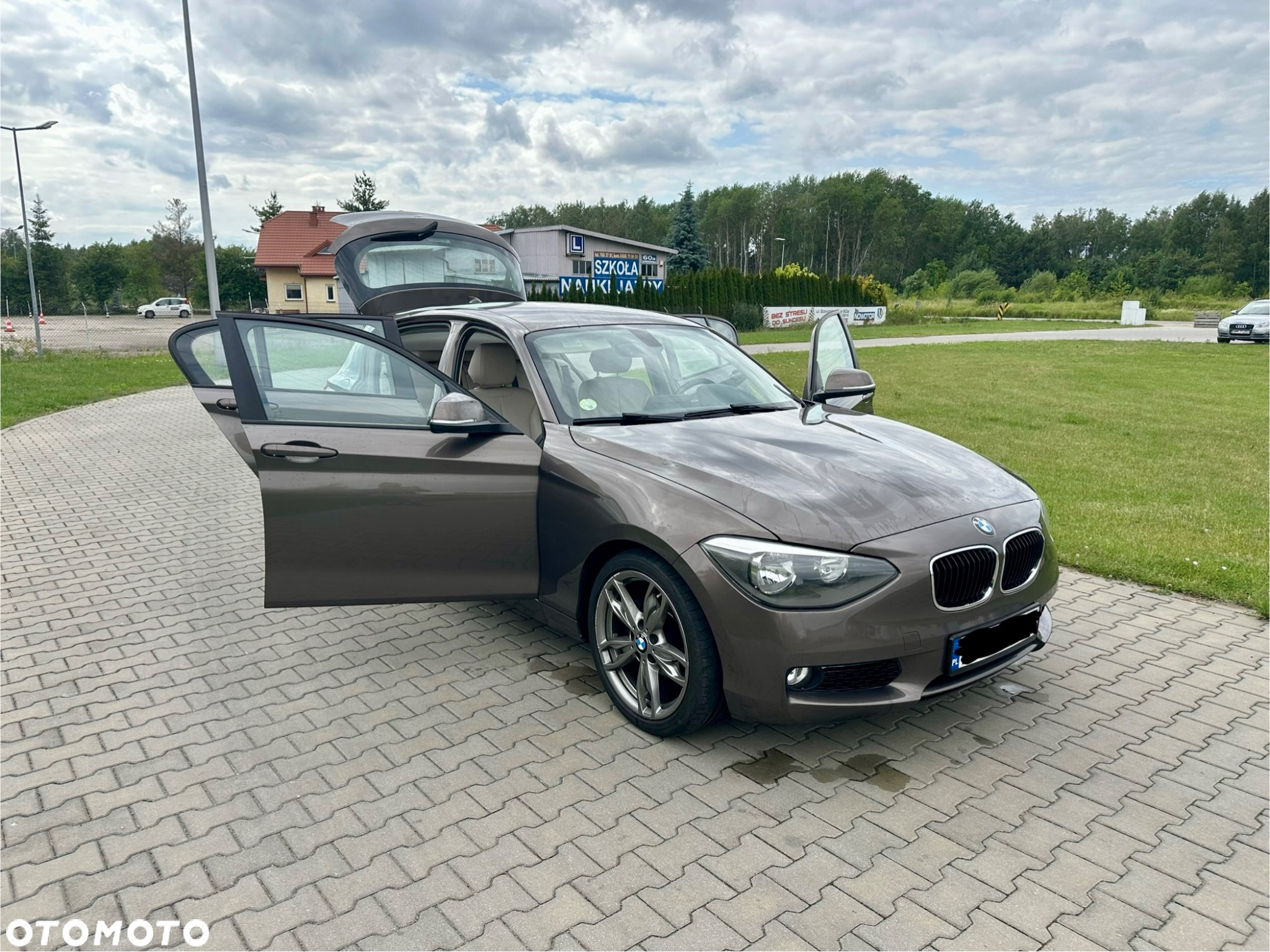 BMW Seria 1 118d - 12