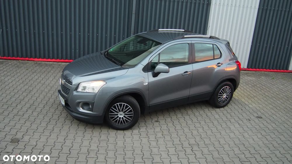 Chevrolet Trax 1.6 LS - 37