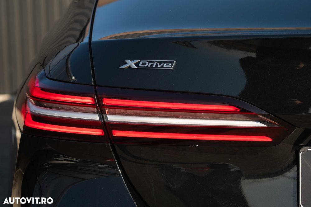 BMW Seria 5 520d xDrive Aut. - 11