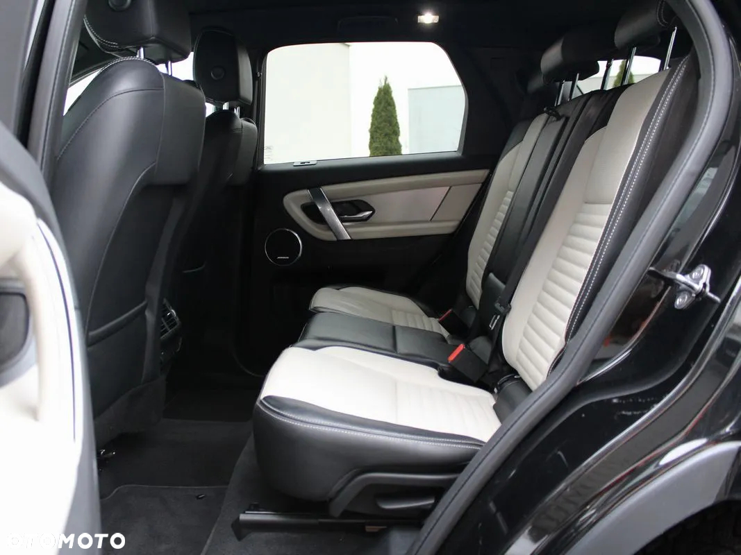 Land Rover Discovery Sport - 20